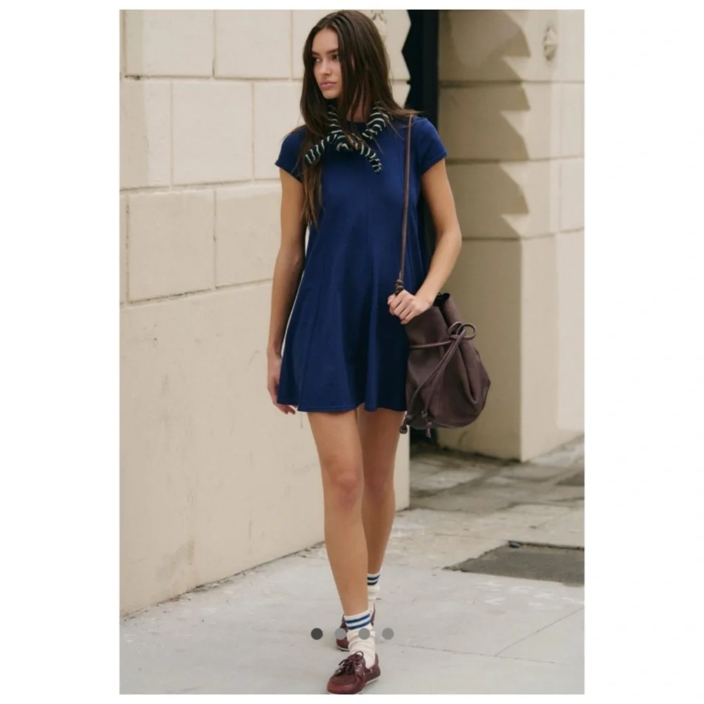 Free People definition cozy